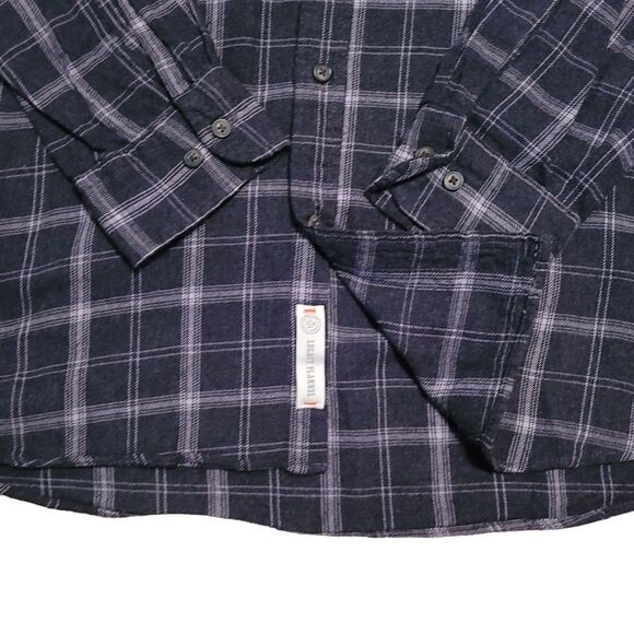 St John’s Bay Flannel Button Down classic fit Gray/ Silver Mens Large - Picture 7 of 9